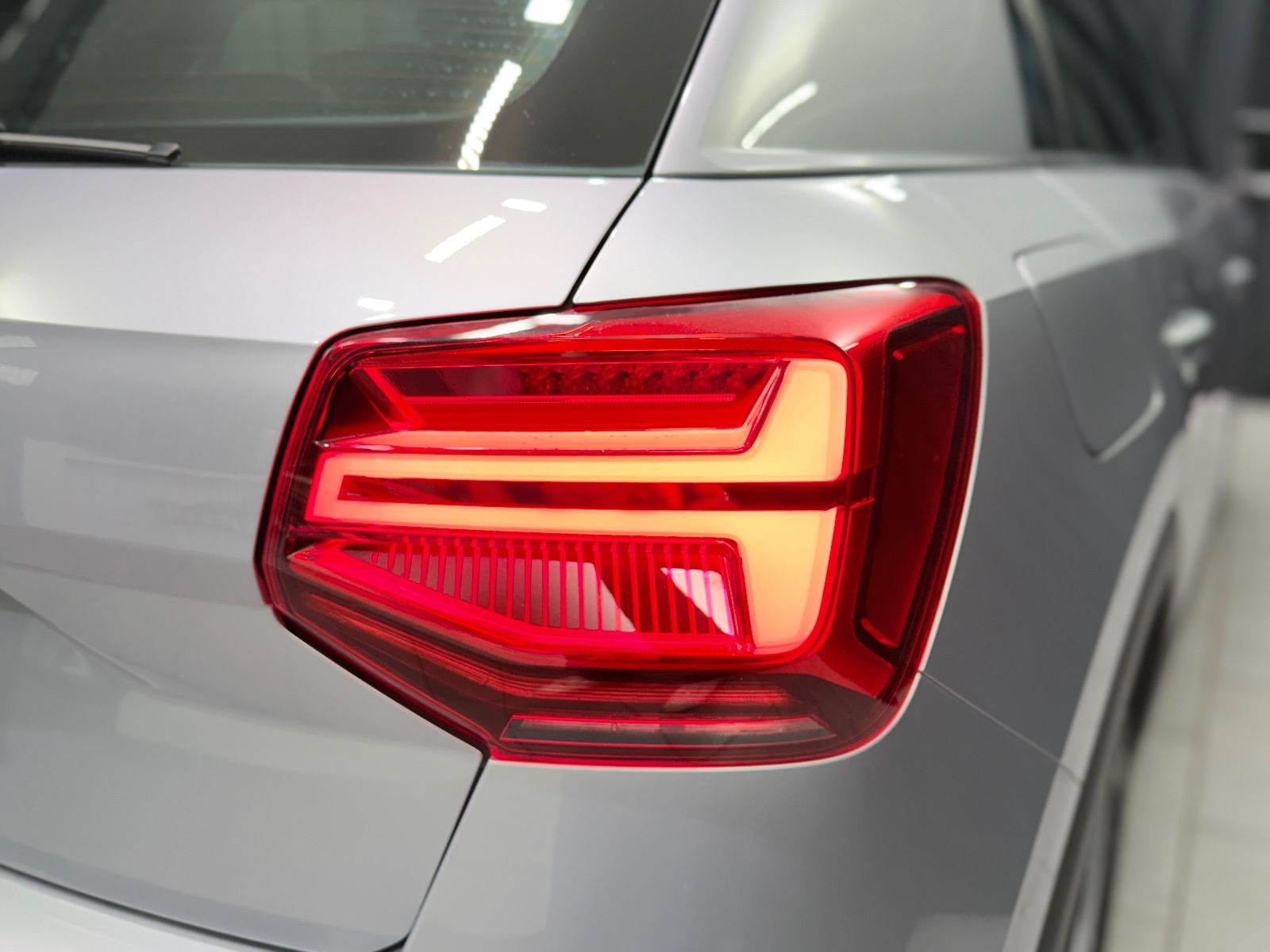 Fahrzeugabbildung Audi Q2 basis ultra|S-TRONIC|NAVI|PDC|LED LICHT|