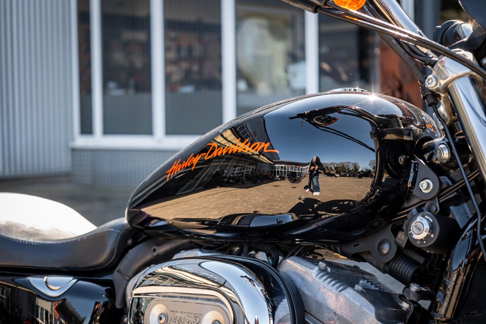 Fahrzeugabbildung Harley-Davidson XL883L SUPERLOW SPORTSTER - A2 TAUGLICH - FALCON