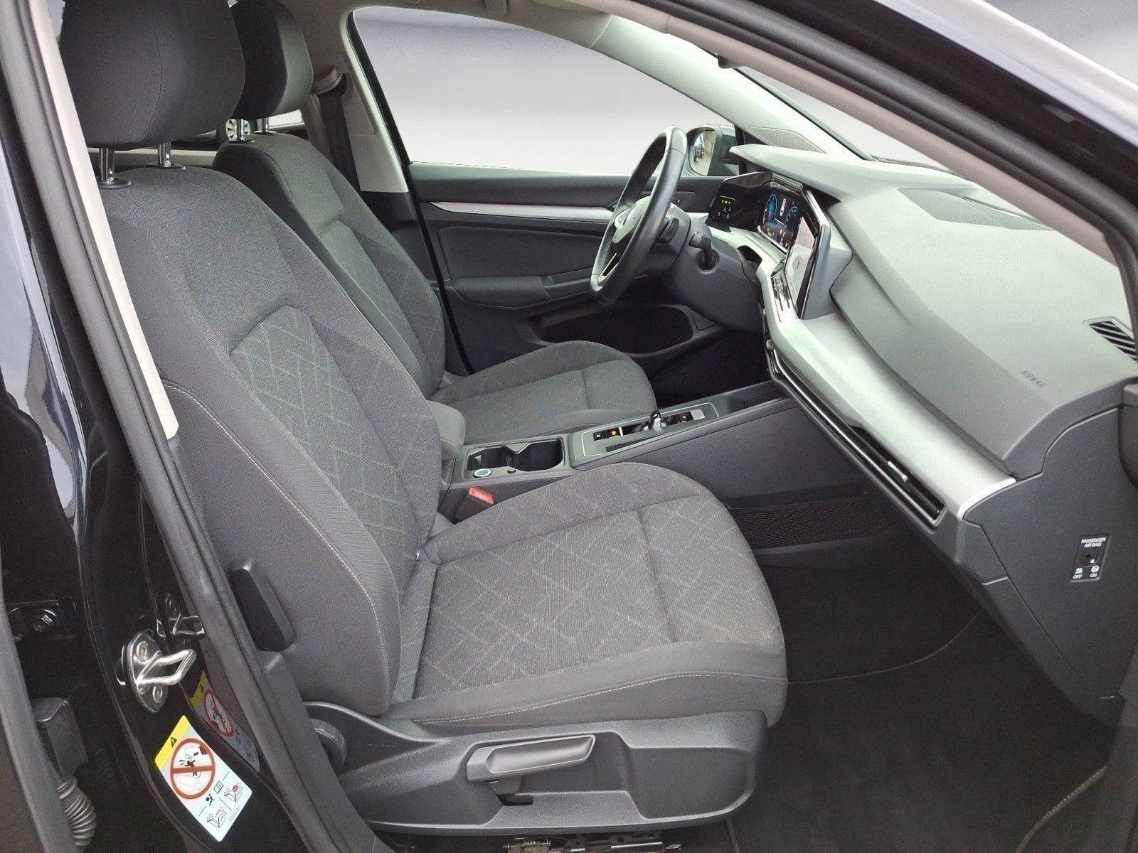 Volkswagen Golf - Bild 9