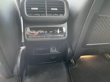 Bild 18 Mercedes-Benz GLE 350 d AMG-Line 4 Matic - Navi - ACC - Burmes