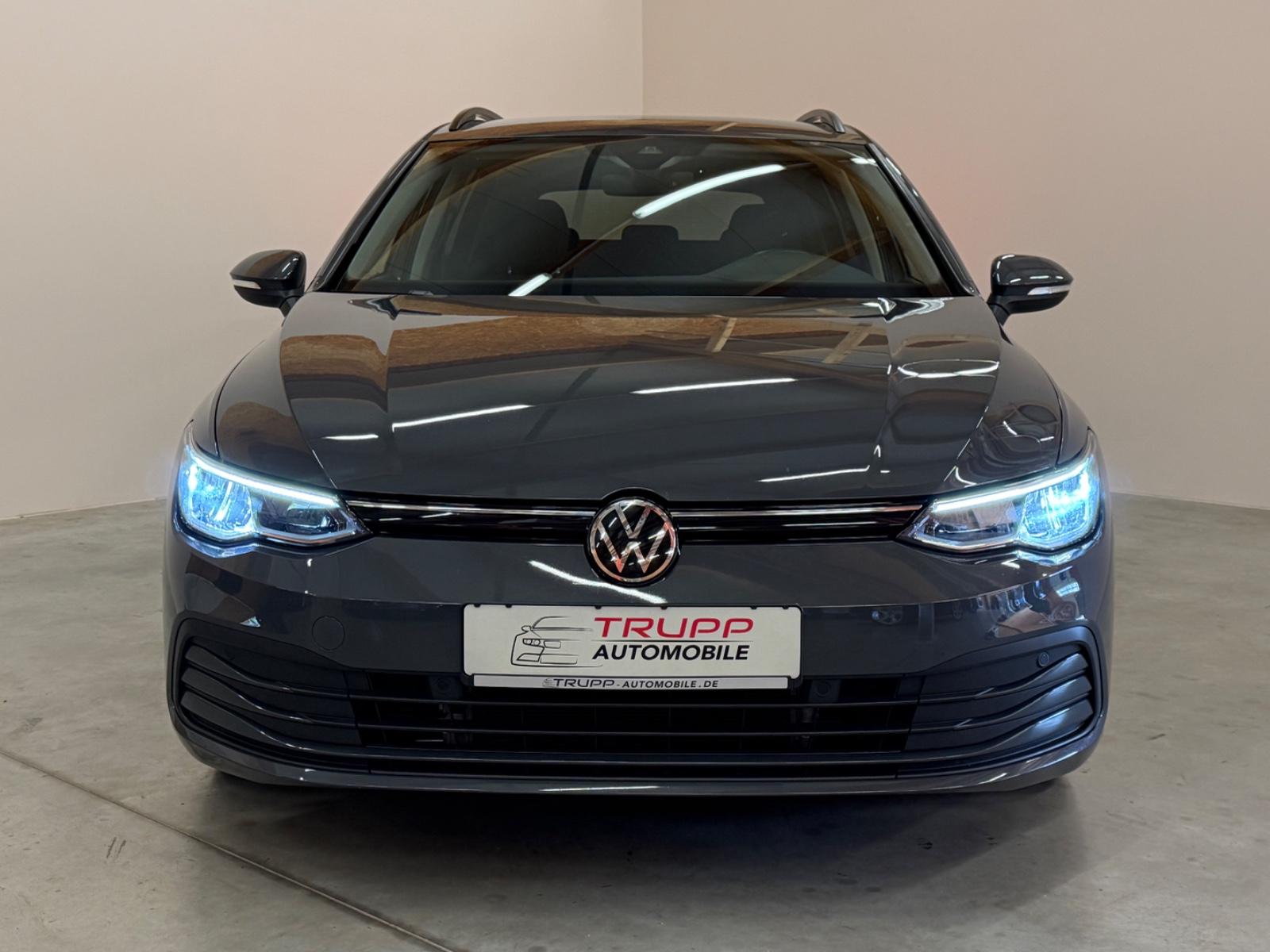 Volkswagen Golf VIII Life 1.5TSI/LED/AHK/VIRTUAL/SHZ/NAVI, миниатюра 3