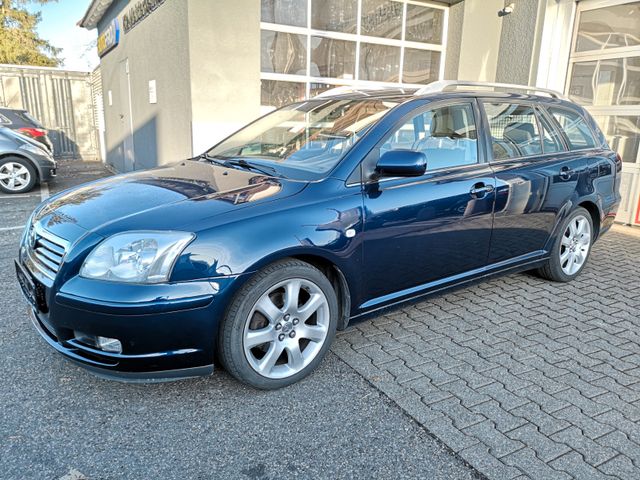 Toyota Avensis 2.0 Executive Lückenlos ToyotaScheckheft