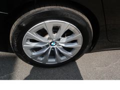 Fahrzeugabbildung BMW 320 Advantage 1hd Navi Tempo Scheckheftgepflegt