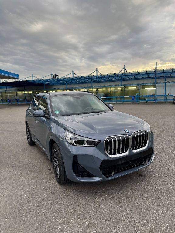 Image of BMW X1