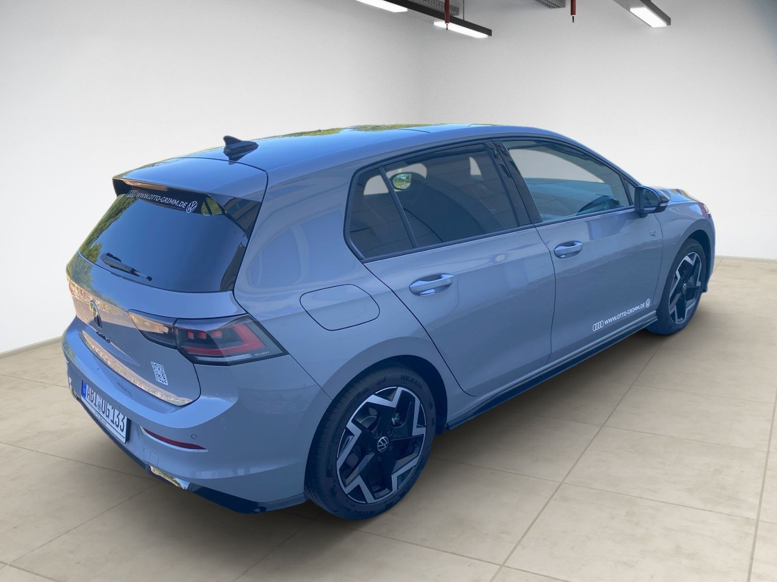 Volkswagen Golf VIII 1.5 eTSI DSG R-Line IQ-Light Pano foto 5