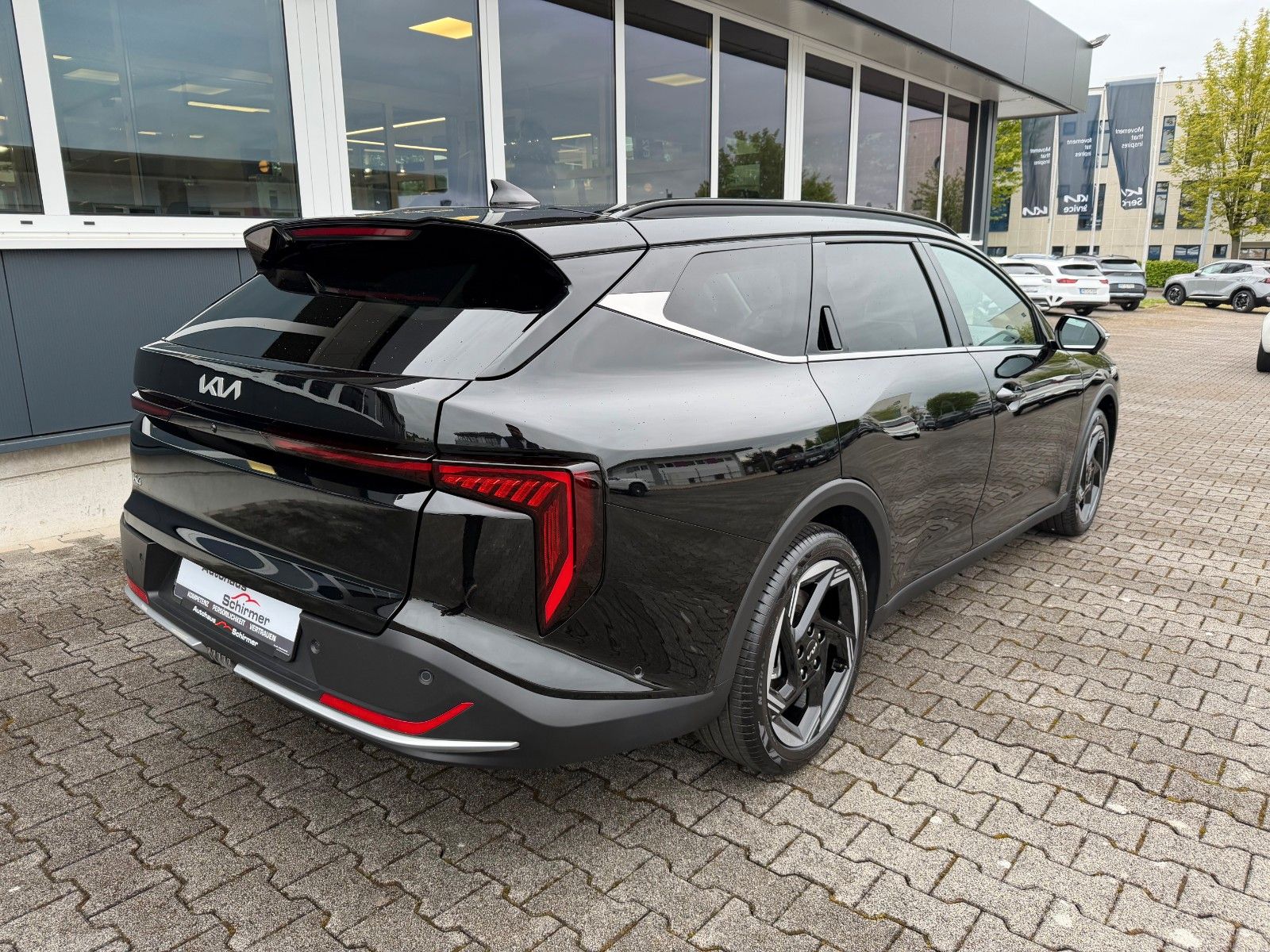 Fahrzeugabbildung Kia K4 Sportswagon 1.6 T-GDI 110kW DCT Spirit DWP SD