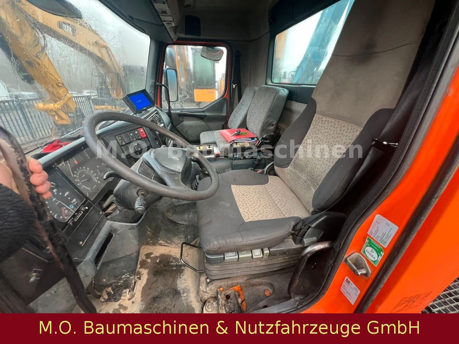 Fahrzeugabbildung Renault Kerax 260-19 / 4x2 / Marell  /