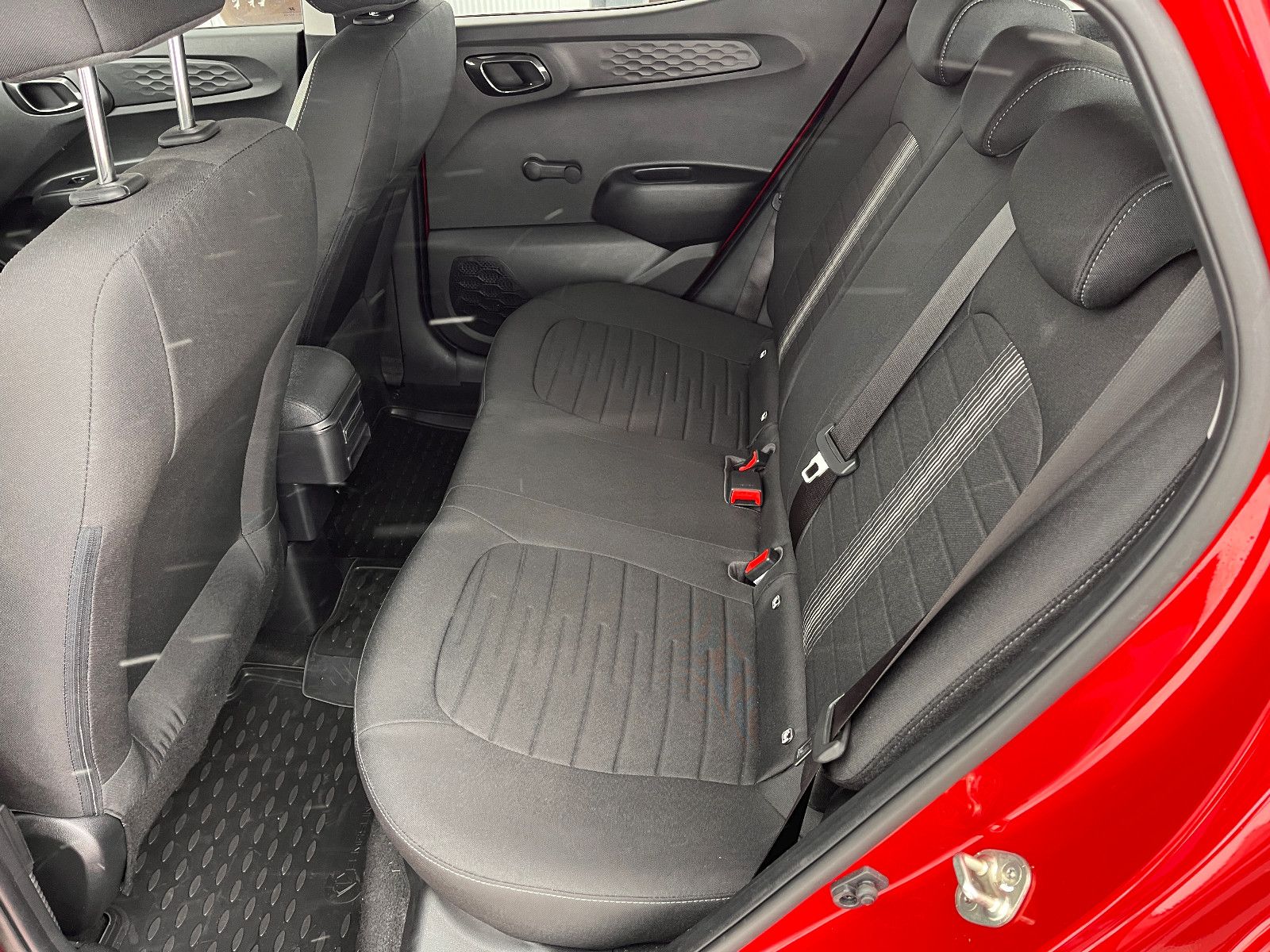 Fahrzeugabbildung Hyundai i10 Trend Automatik