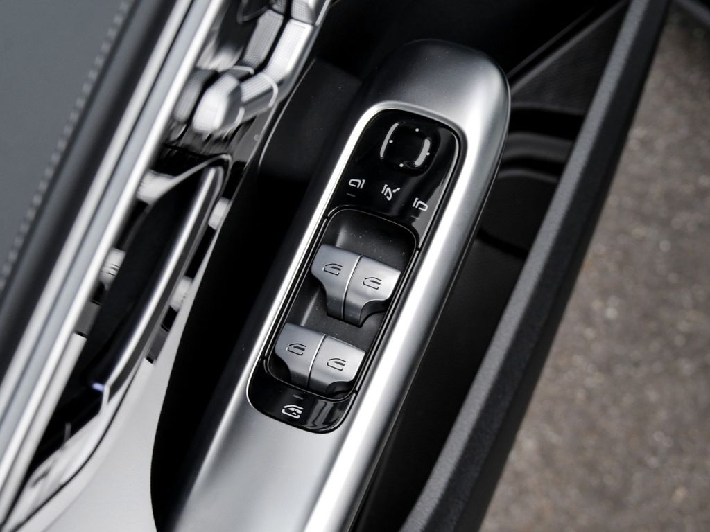Mercedes-Benz C 200 |AMG|Edition|NAVI|KEYL|AHK|LED|DISTR|360°