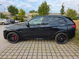 BMW X5M in perfektem Zustand, TÜV 08.2026, 2.Hand - BMW X5 M mit Benzin-Antrieb