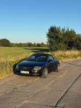 Audi TT Roadster 1.8T 110KW - TÜV / S-Line - Audi TT aus 2004: Roadster