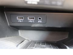 Fahrzeugabbildung Seat Arona FR*black&white*LED-SW*Navi*AppCon*SHZ*PDC*