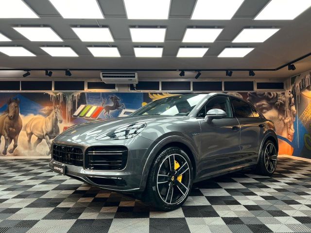 PORSCHE Porsche Cayenne Coupe 4.0 Turbo S e-hybrid tiptr