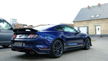 Ford Mustang - 10