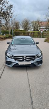 Mercedes-Benz E 300 de AMG-LINE - Mercedes-Benz E 300 Gebrauchtwagen in München