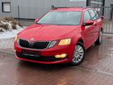 Skoda Octavia 1,6 Ltr. - 85 kW TDI DPF Combi Ambition - Skoda Octavia: 1.8