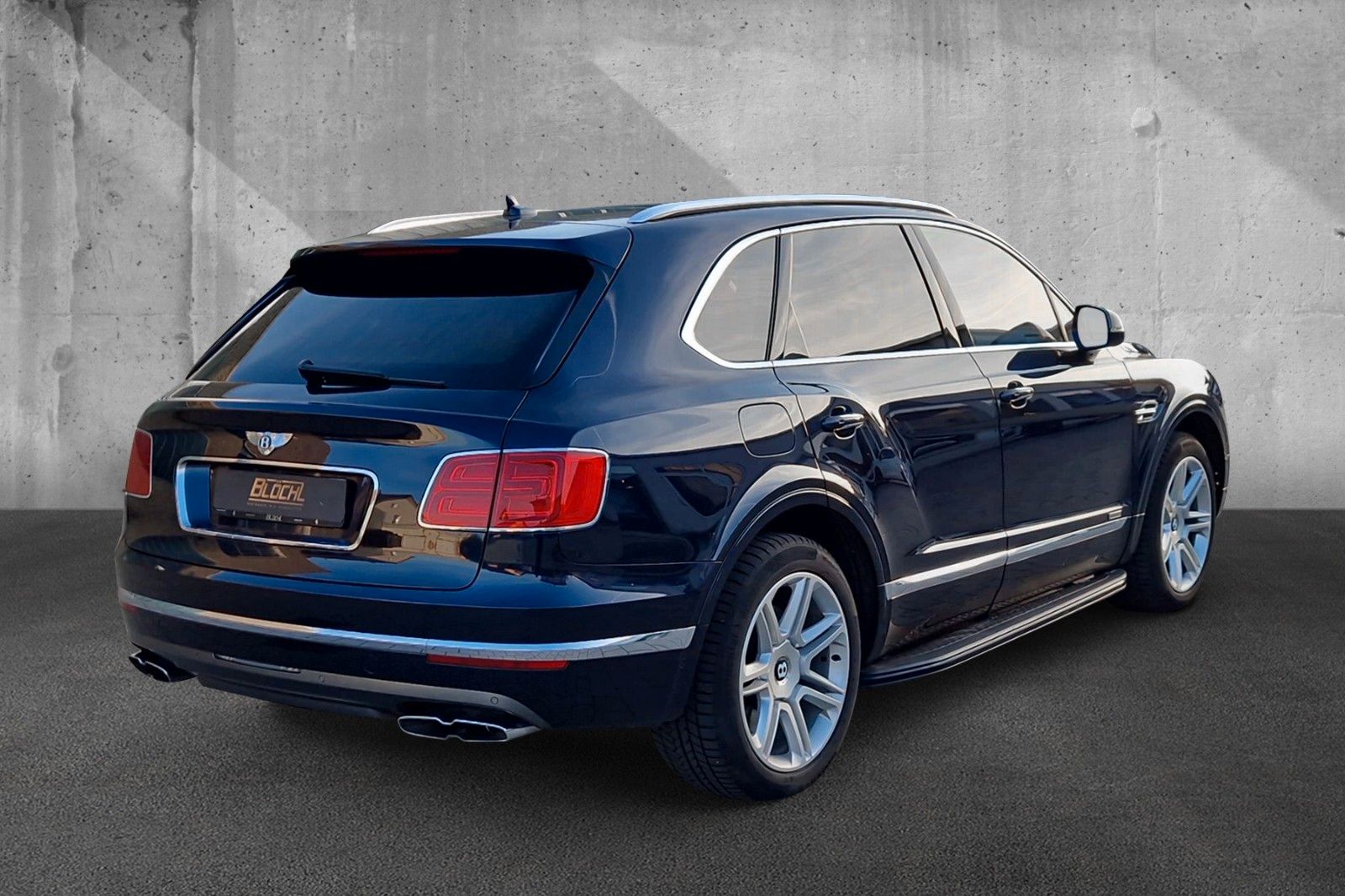 Fahrzeugabbildung Bentley Bentayga V8 Diesel*Massage*AHK*Schiebedach*VOLL