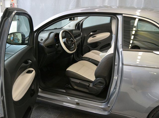 Other FIAT 500e 42 kWh La Prima by Bocelli " KM 9.000 imagem 2