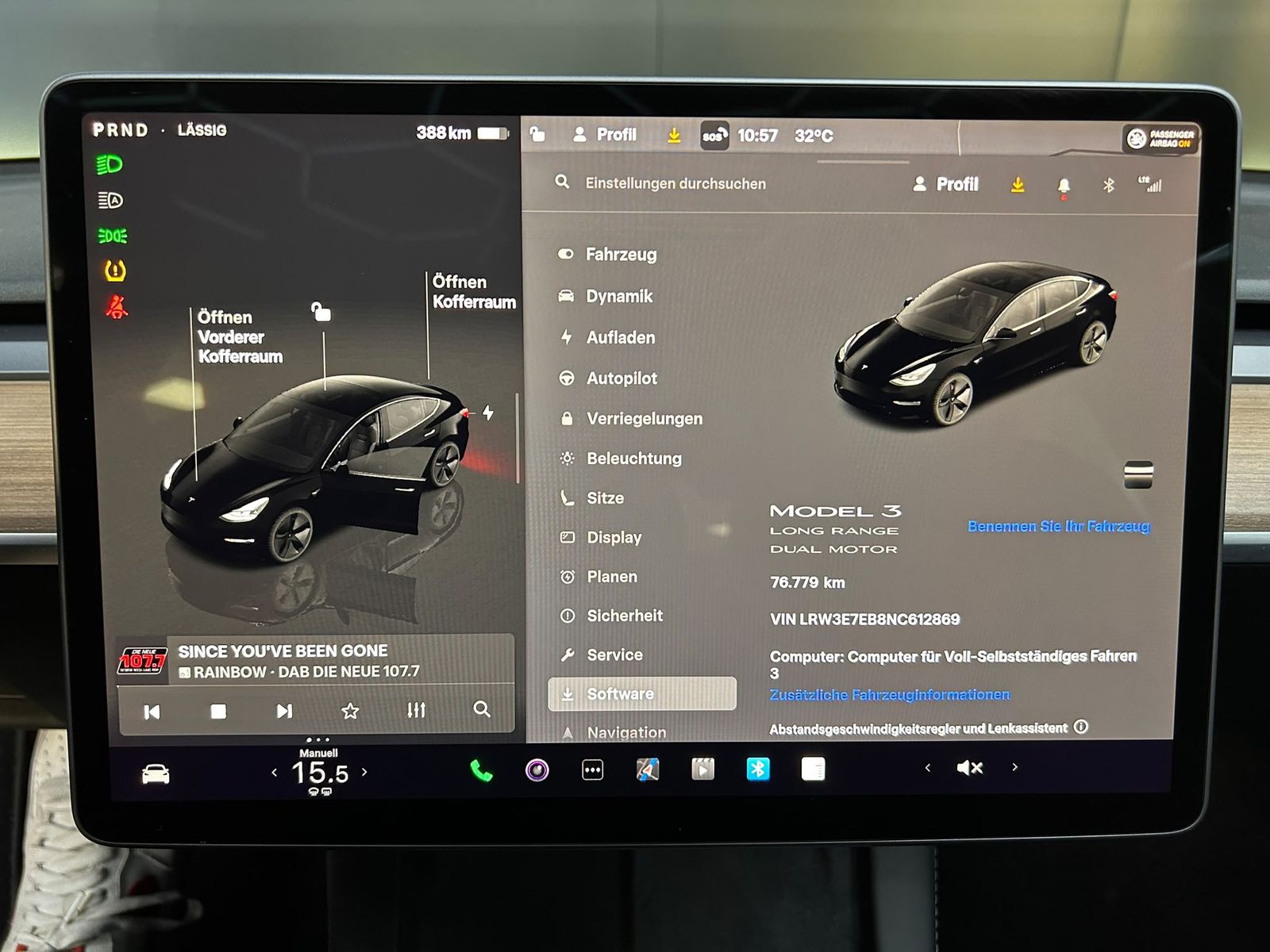 Fahrzeugabbildung Tesla Model 3 Long Range Dual AWD PANO+LED+NAV+SHZ+KAM