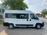 Fiat Ducato H2L2-9 Sitze-Panorama-Rollstuhlrampe/Lift - Fiat Ducato mit Diesel-Antrieb: Behindertengerecht, Kleinbus