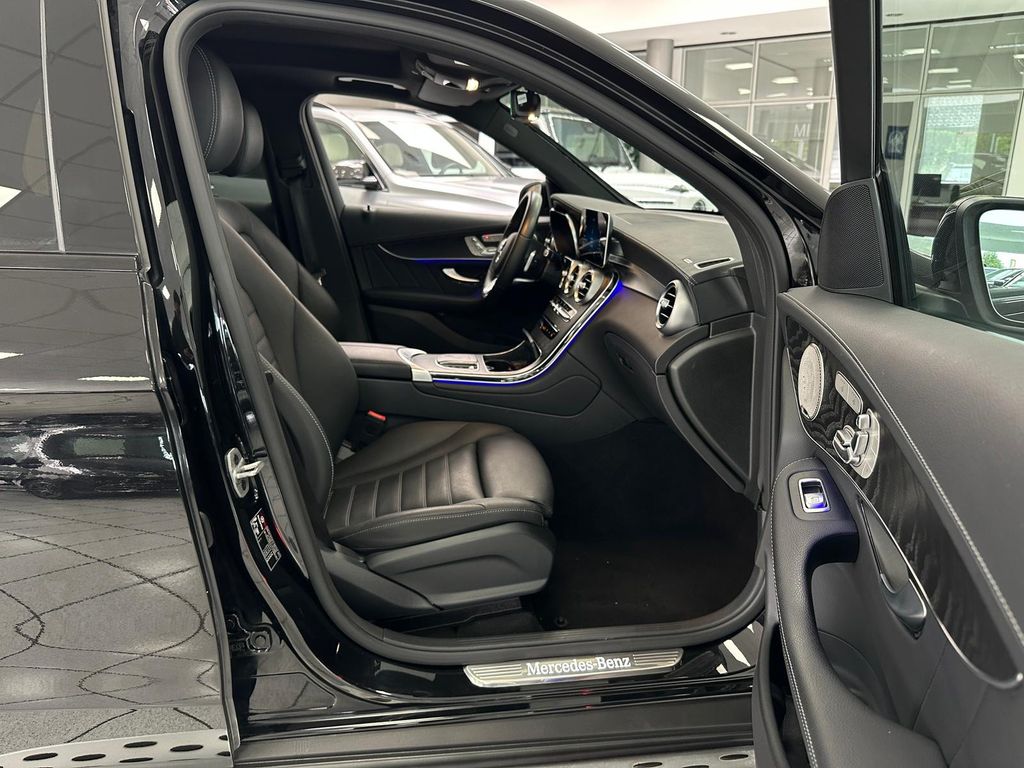 Mercedes-Benz GLC 400 d 4M*AMG*AIRM*PANO*BURM*DISTR*STHZG*360°