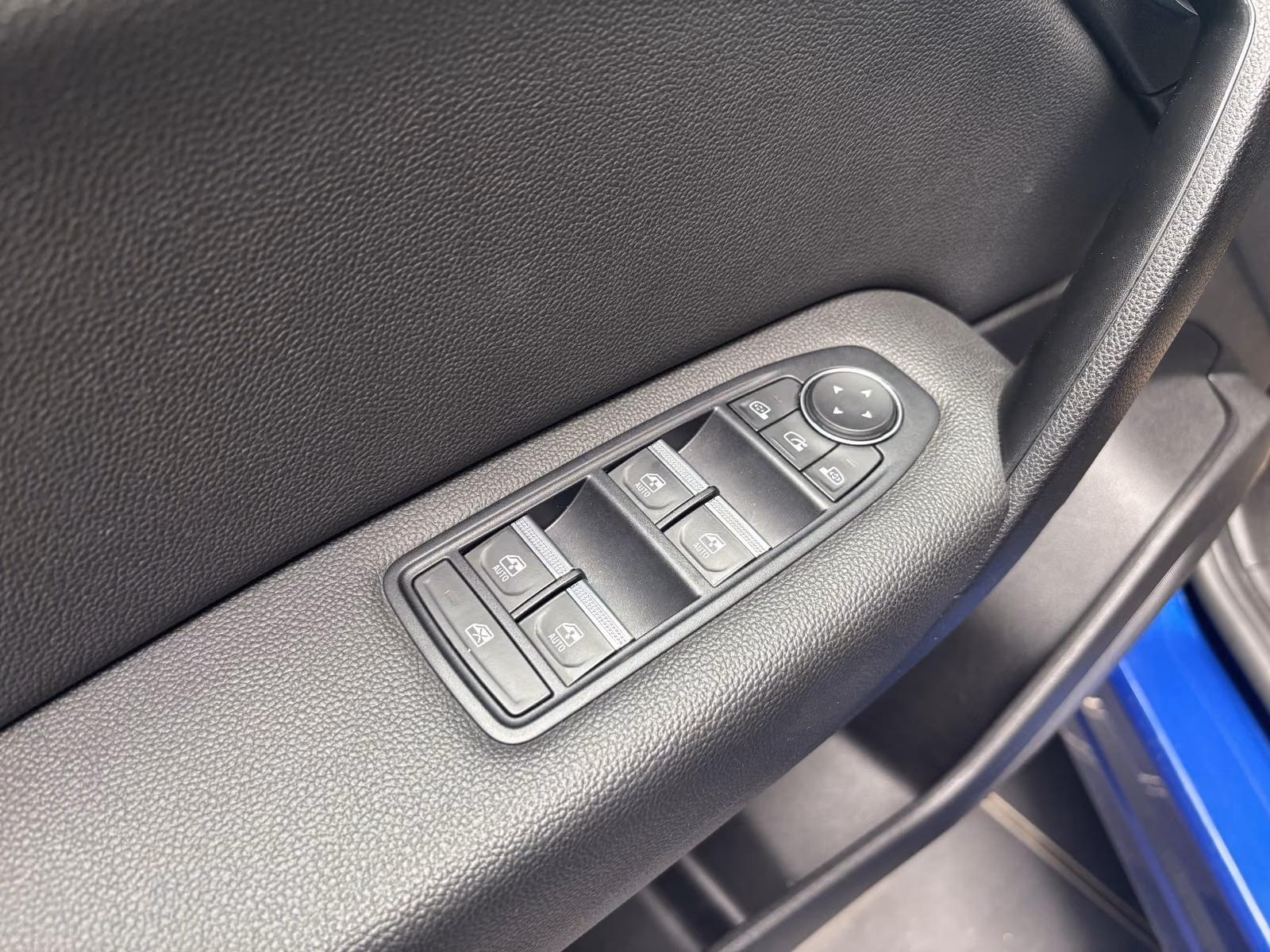 Renault Captur INTENS TCe 90 PS, миниатюра 10