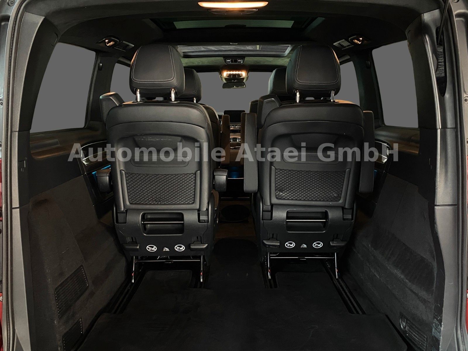 Fahrzeugabbildung Mercedes-Benz V 300d lang 4M *Exclusive Edition* AMG-LINE 7808