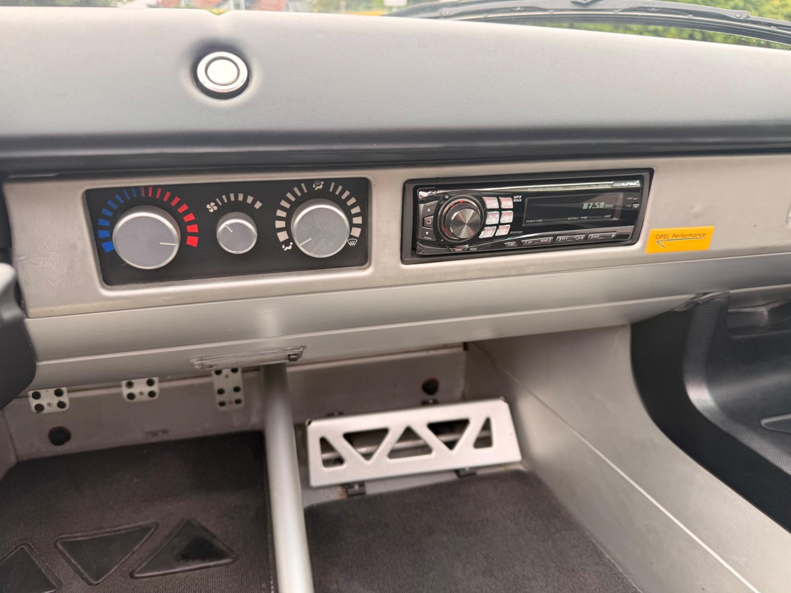 OPEL SPEEDSTER - 2.2 - 147 CV - BVM