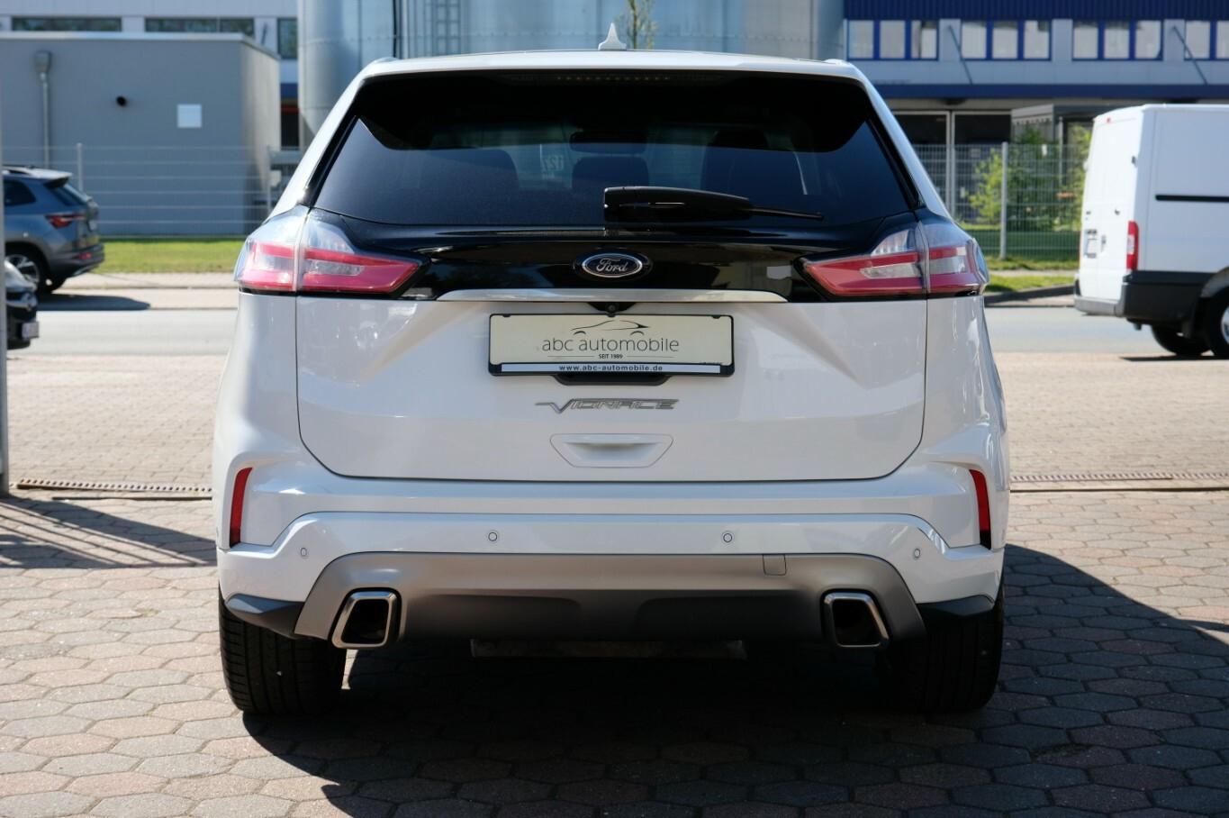 Ford Edge Vignale 4x4 Pano Standheizung