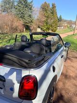 MINI Cooper S Cabrio - gebrauchte MINI Cooper S Cabrio aus dem Jahr 2022