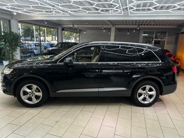 Audi Q7 - 4