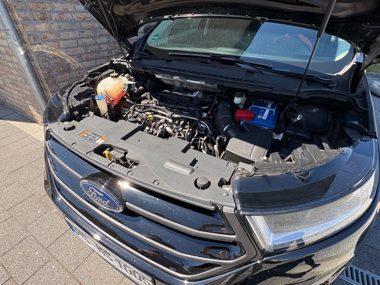 Ford Edge 2,0 l TDCi Bi-Turbo 4x4 Sport  AHK Panorama
