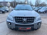 Mercedes-Benz ML 63 AMG - Mercedes ML 63 AMG mit Schiebedach