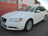 Volvo V70 2.4 Diesel, Allrad, Klima, PDC, AHK - Volvo V70 mit Diesel-Antrieb: 2.4