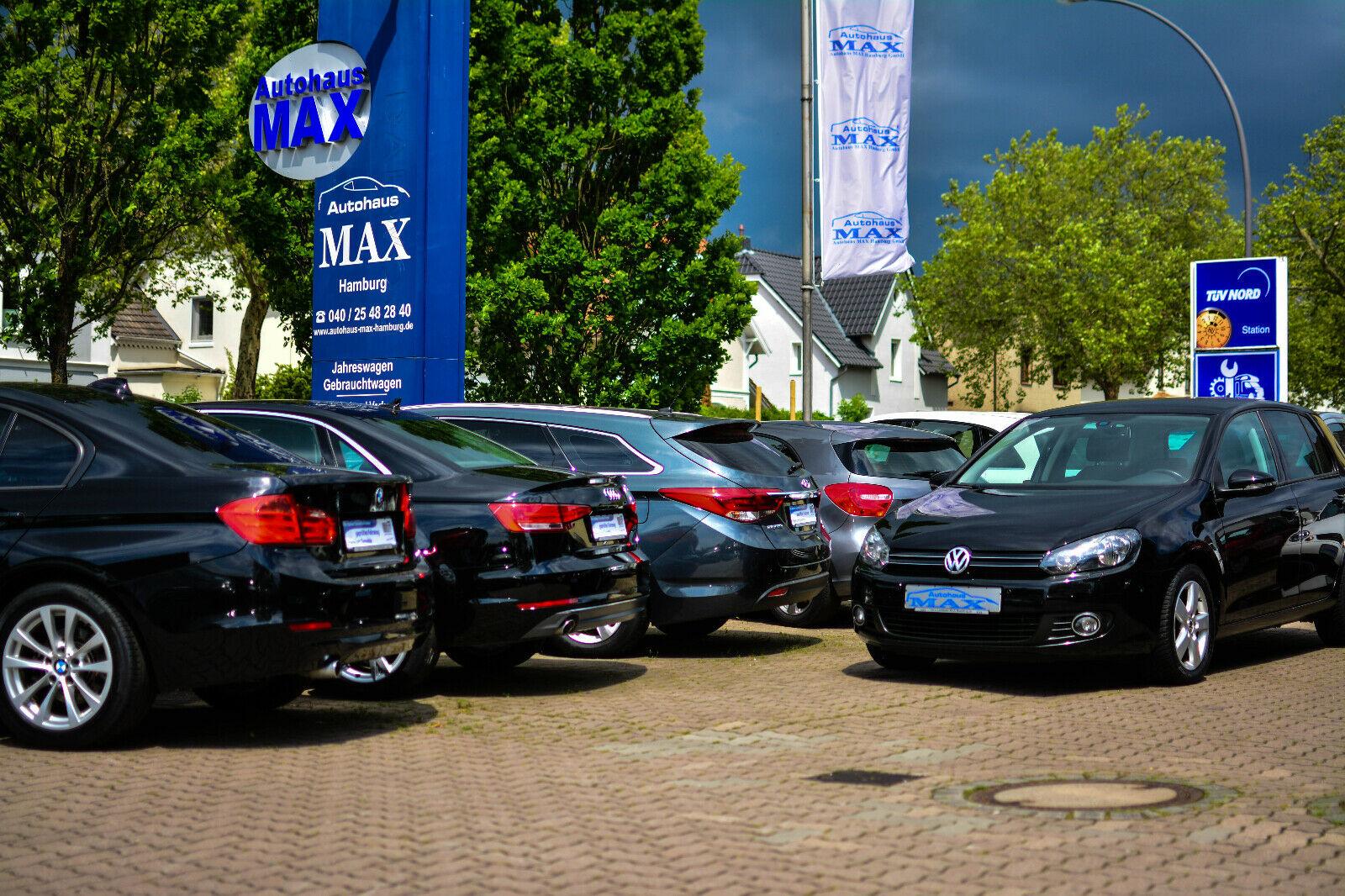 showroom-image-top