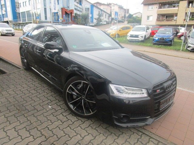 Audi S8 4.0 TFSI plus tiptronic quattro/Sportausspuff