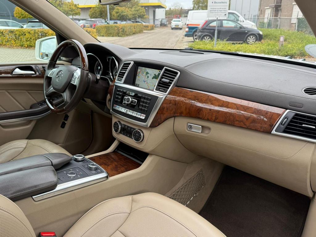 Mercedes-Benz GL 500