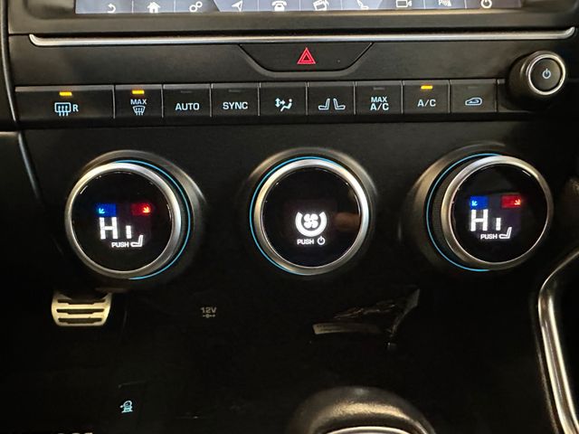 Jaguar E-PACE *R-Dynamic*S AWD*Kamera*Leder*