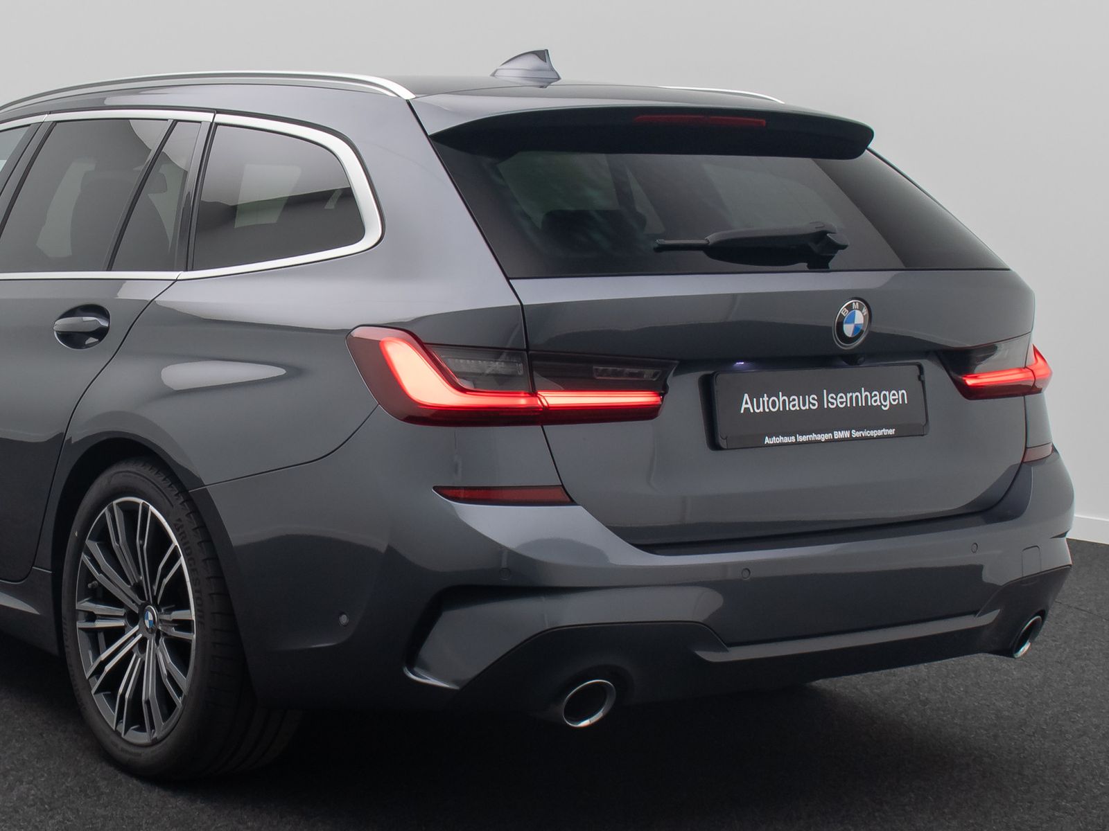 Fahrzeugabbildung BMW 320d M Sport DAB Kamera Alarm Komfort Individual