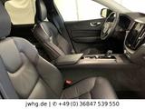 Volvo XC60 Core LED Navi Vollleder 19" Kam DAB 4xSi-Hz - Volvo XC60 Core mit Diesel-Antrieb
