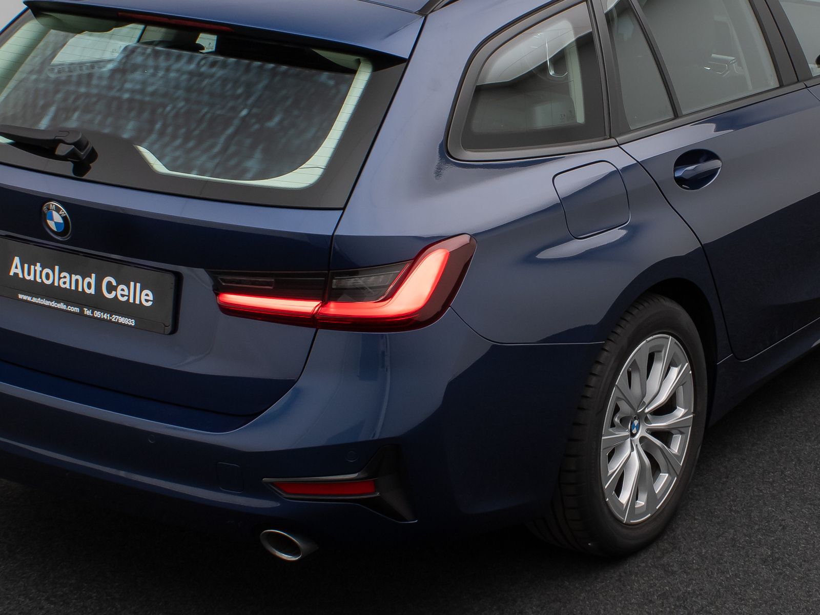 Fahrzeugabbildung BMW 320d xD DAB PDC CockPitPrGeschwindigkeitsreg