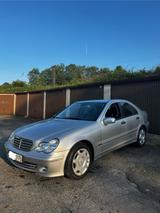 Mercedes-Benz Mercedes Benz C180 W203 Classic Automatik ... - Mercedes-Benz C 180: W203