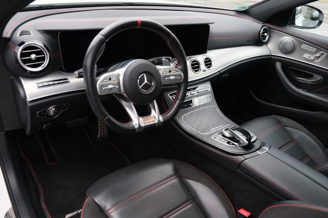 Fahrzeugabbildung Mercedes-Benz E 53 AMG T 4Matic/Junge Sterne/Bestzustand