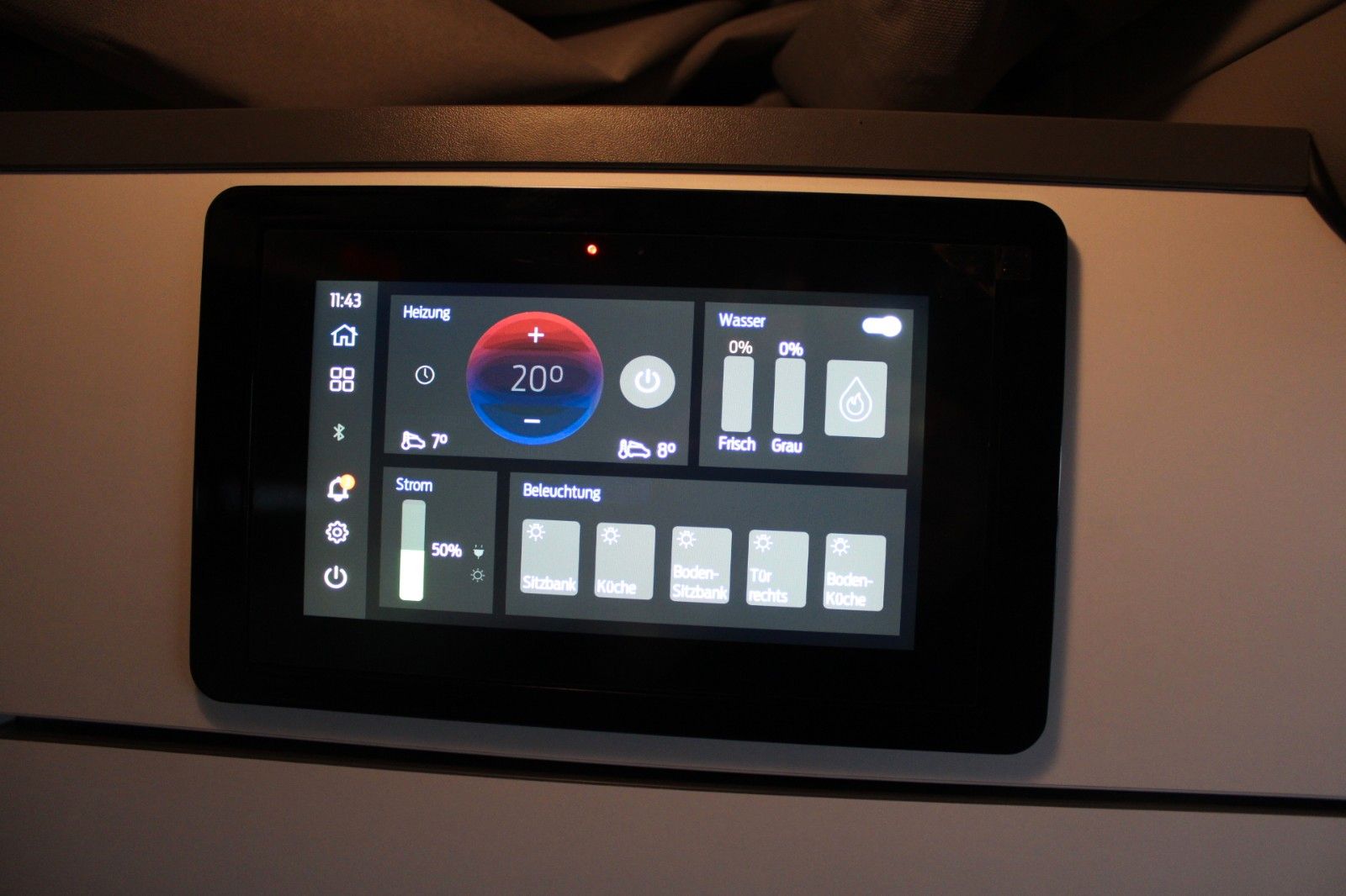 Fahrzeugabbildung Ford NUGGET L1 Titanium MARKISE + Aufstelldach SOFORT