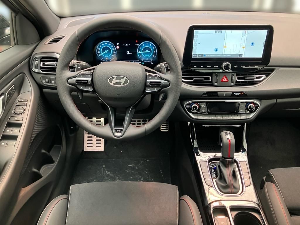 Fahrzeugabbildung Hyundai i30 Kombi 1.5 T-GDI 7-DCT N-Line