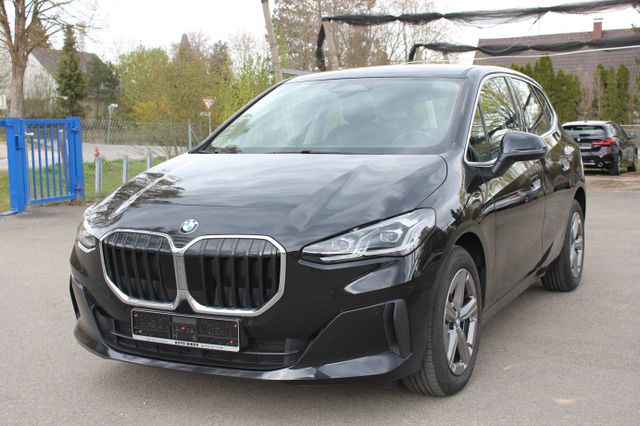 BMW 218dA Active Tourer Navi-Kamera-LM17"-1.Hand