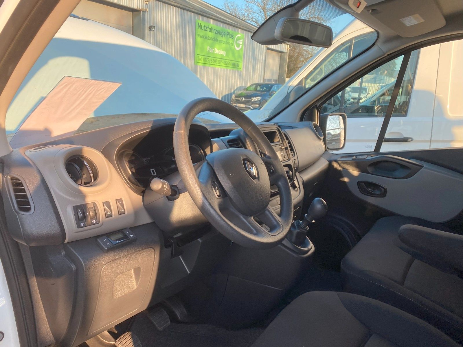 Fahrzeugabbildung Renault Trafic Kasten L1H1 2,9t Komfort,Klima,AHK,Kamera