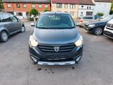 Dacia Lodgy Stepway 1.2 Klima - Dacia Lodgy aus 2015