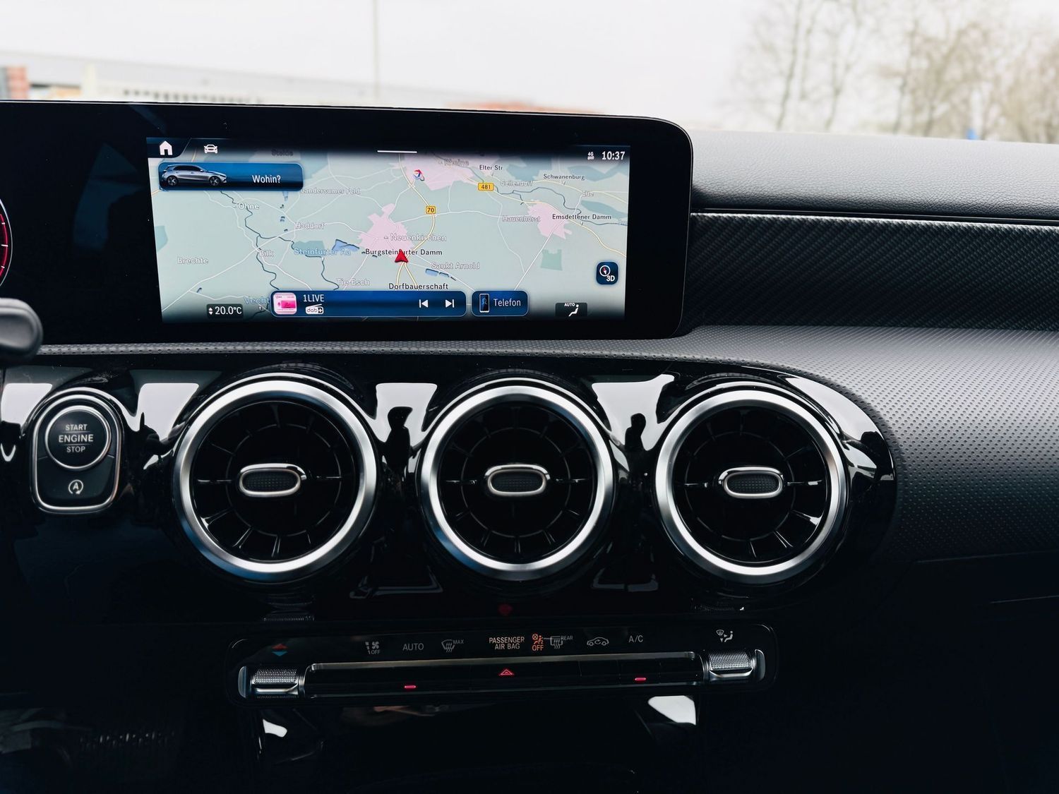 Fahrzeugabbildung Mercedes-Benz A 180 PROGRESSIVE Advanced, Winter, RFK, LED, MB
