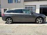 Peugeot 308 SW Active 130 PureTech EAT6 STOP & START... - Peugeot 308: Privatanbieter